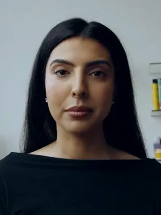 Mia
